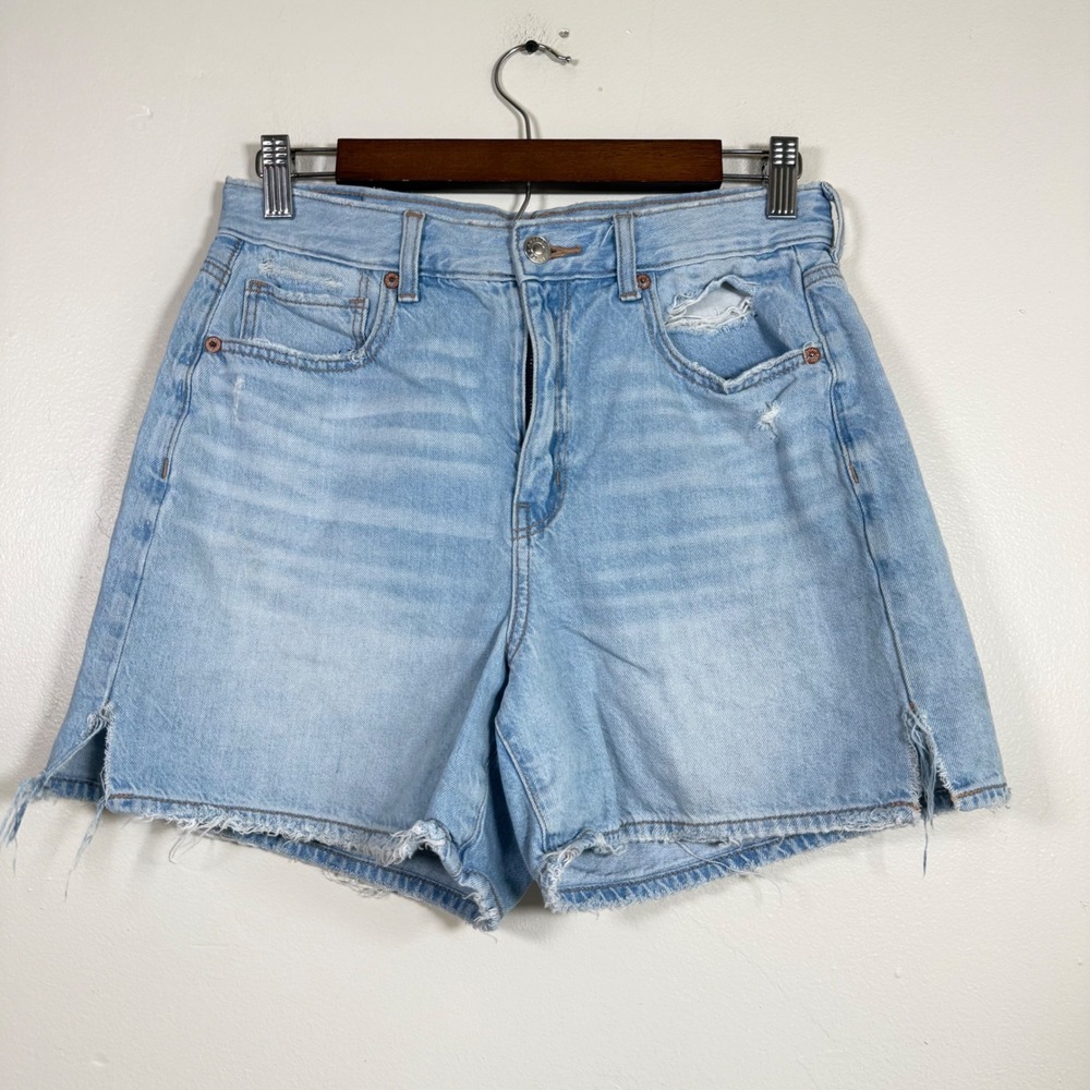 American Eagle Highest Rise Baggy Distressed Denim Shorts Size 6 Light Wash